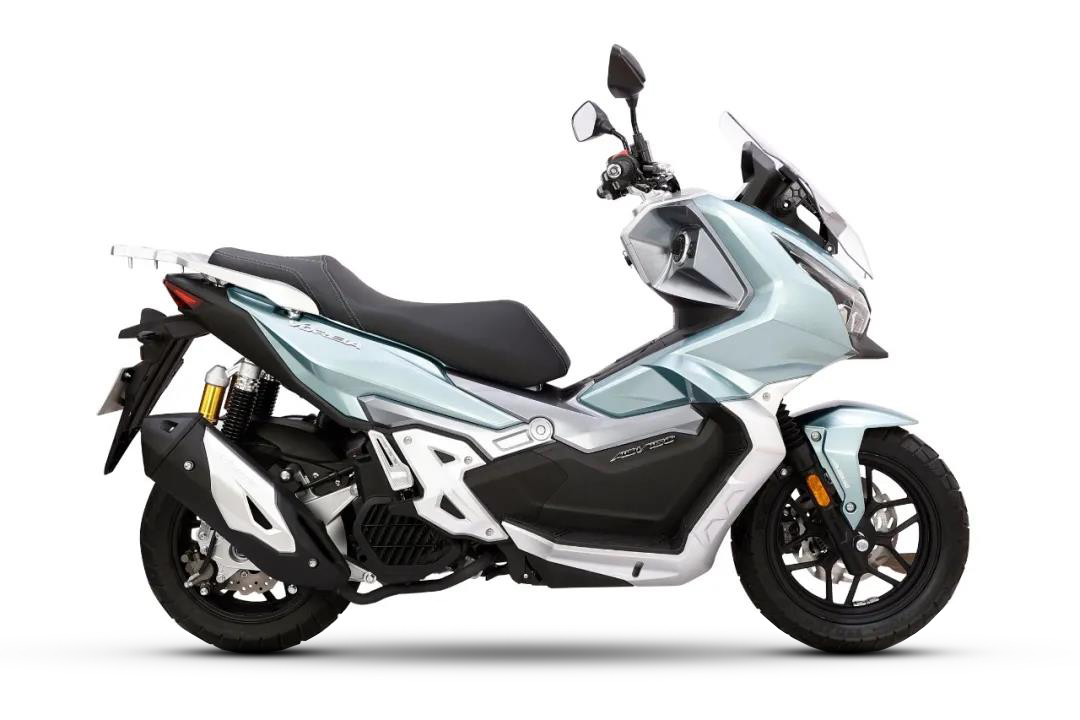 ADV 150 — آبی‌یخی